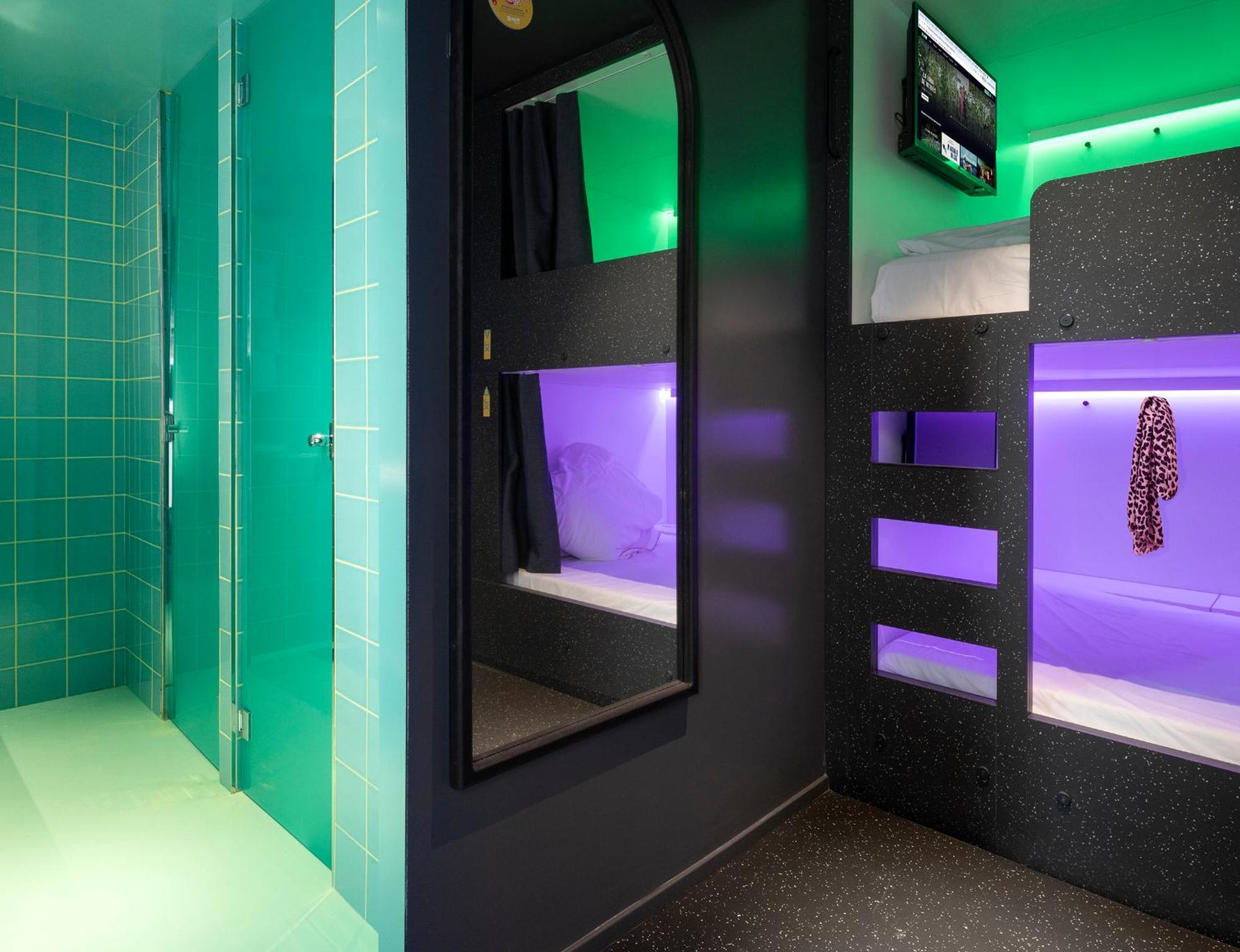 Amistat City Hostel 巴塞罗那 外观 照片