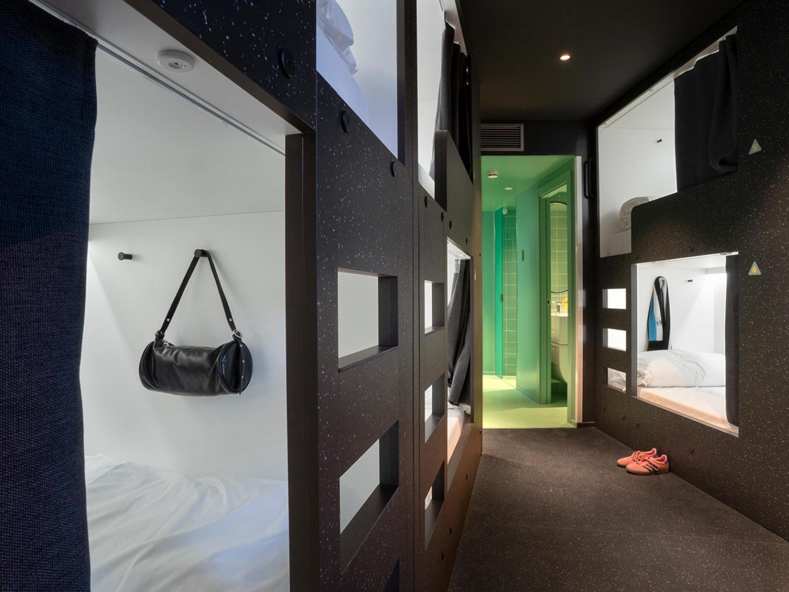 Amistat City Hostel 巴塞罗那 外观 照片